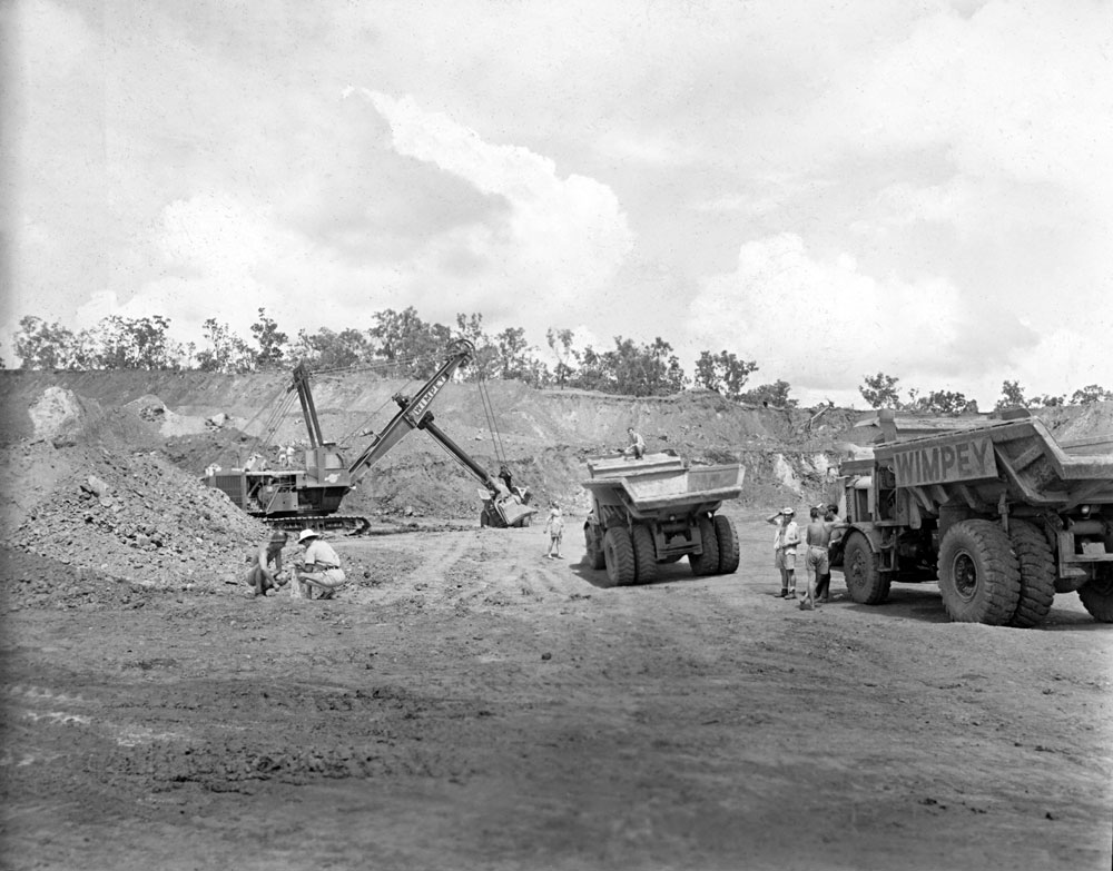 Dyson’s open cut pit, Rum Jungle (1958). National Archives of Australia: A1200, L25501